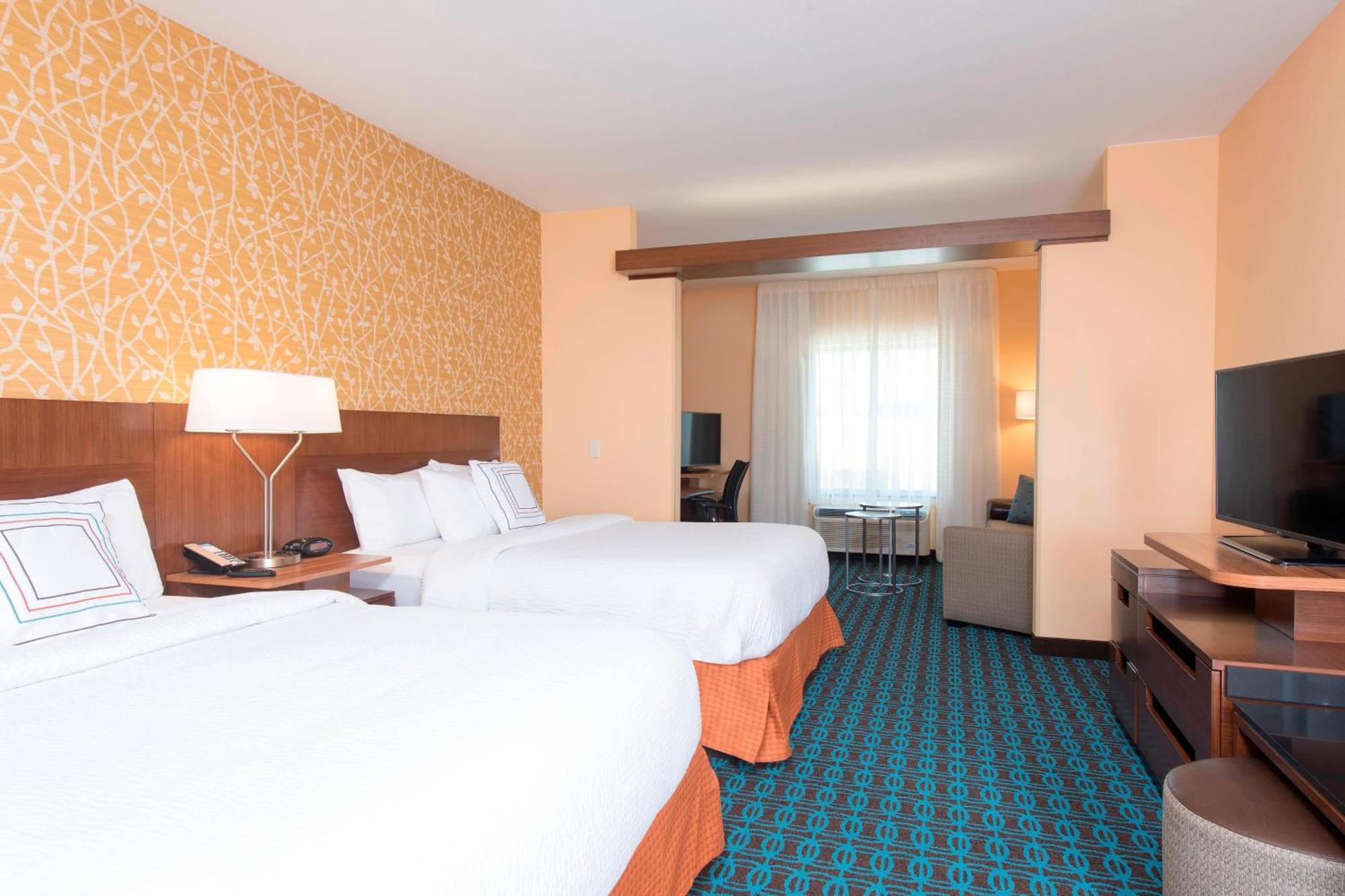 Fairfield Inn & Suites By Marriott Jackson Клинтон Экстерьер фото
