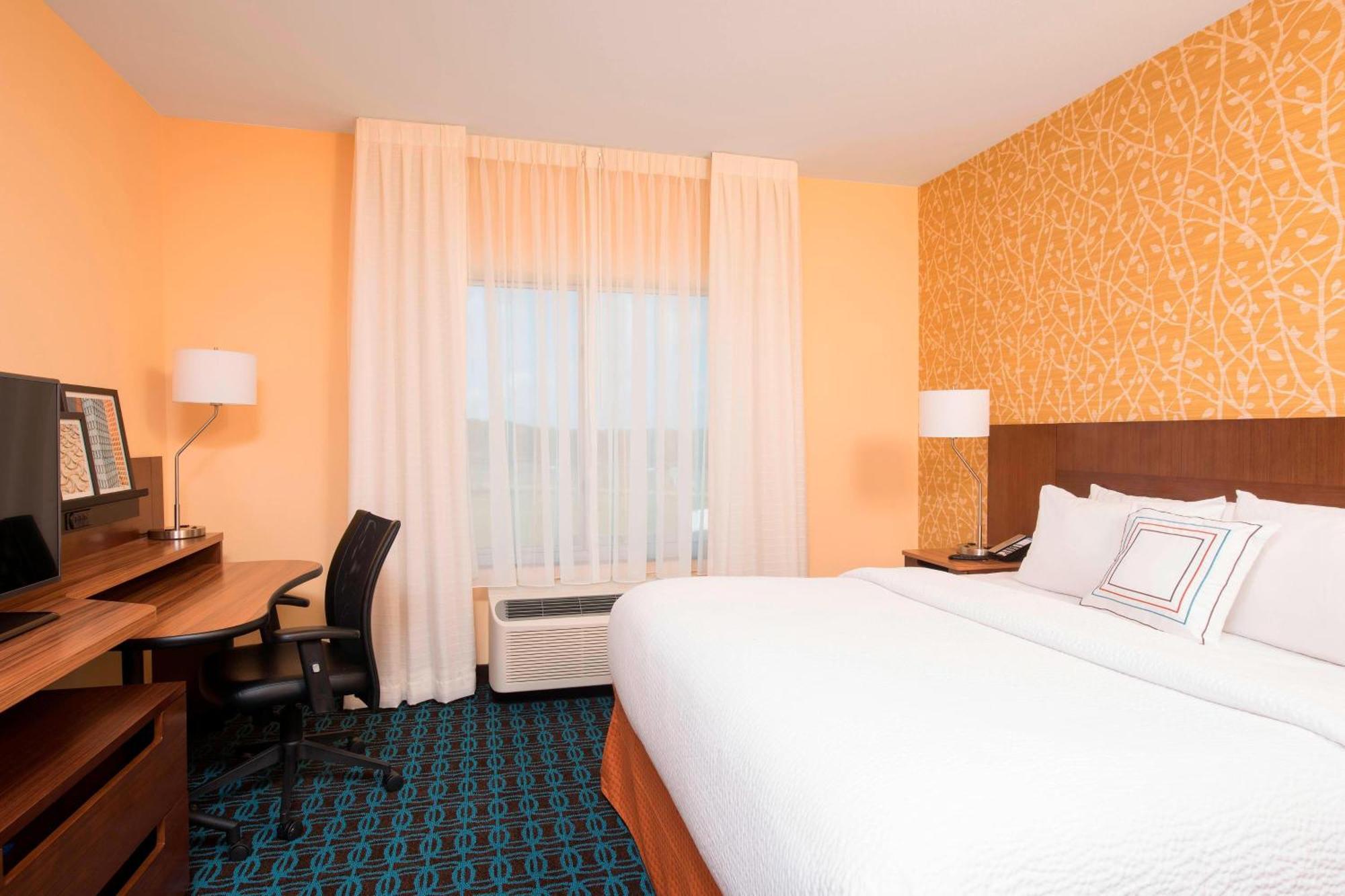 Fairfield Inn & Suites By Marriott Jackson Клинтон Экстерьер фото