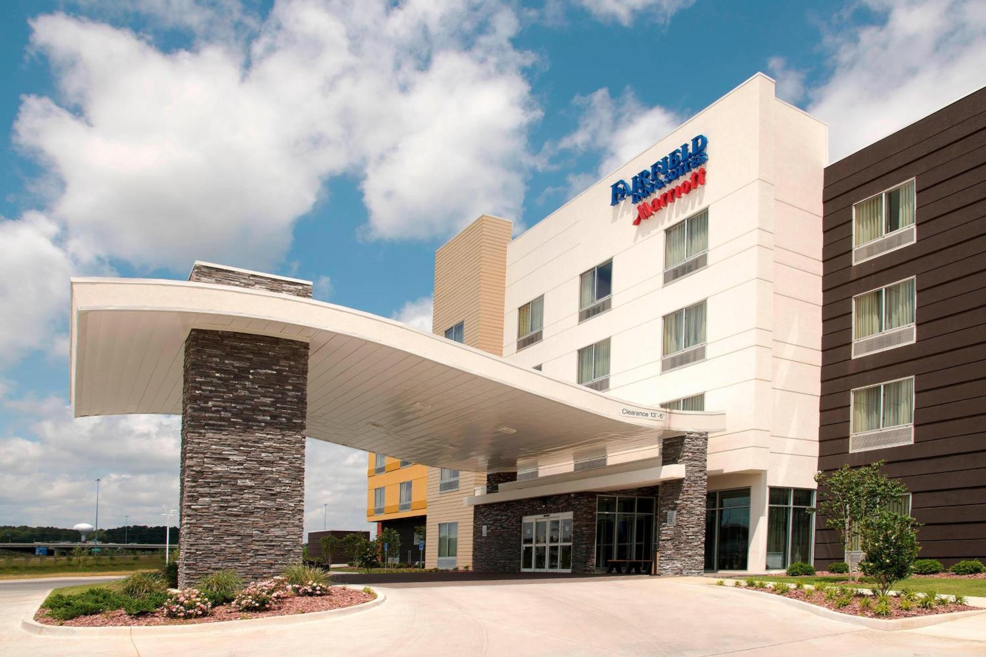 Fairfield Inn & Suites By Marriott Jackson Клинтон Экстерьер фото