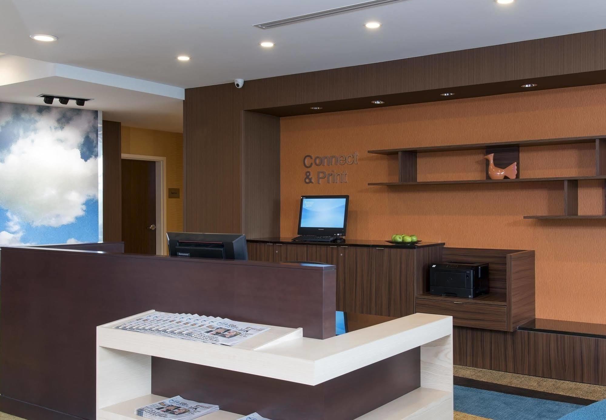 Fairfield Inn & Suites By Marriott Jackson Клинтон Экстерьер фото
