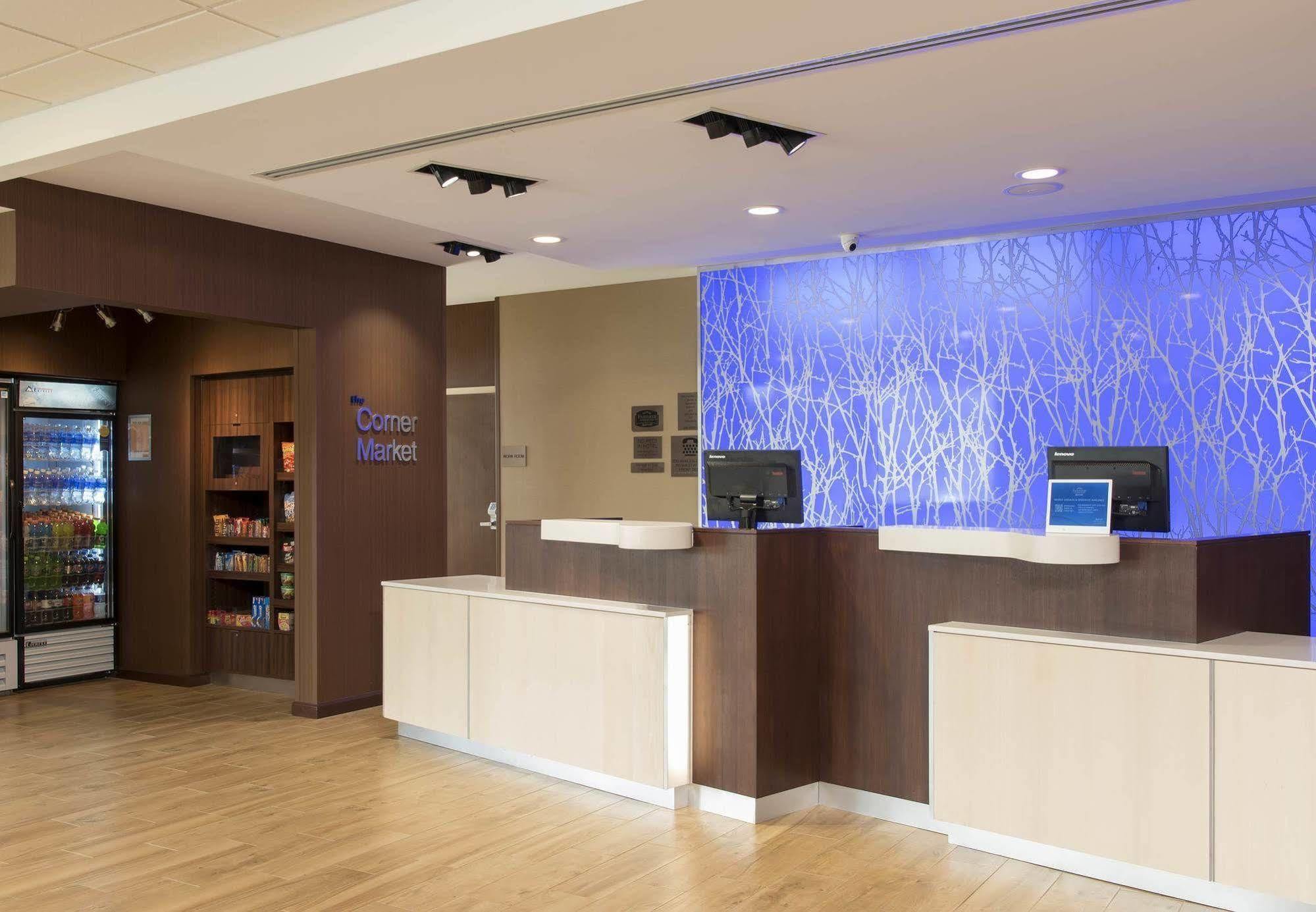 Fairfield Inn & Suites By Marriott Jackson Клинтон Экстерьер фото